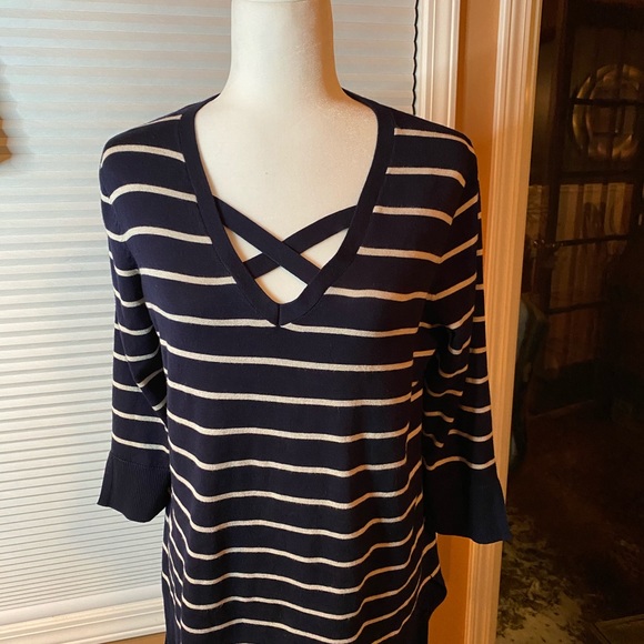 Isela Large Tunic Sweater Navy & White 3/4 Sleeves - Picture 2 of 8